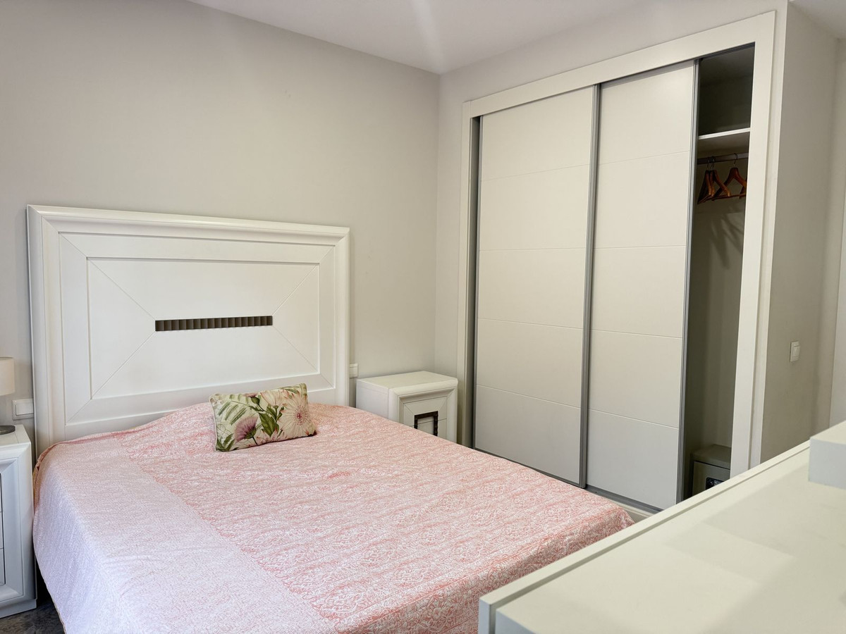 2 Bedroom Apartment in Marbella - Photo 16