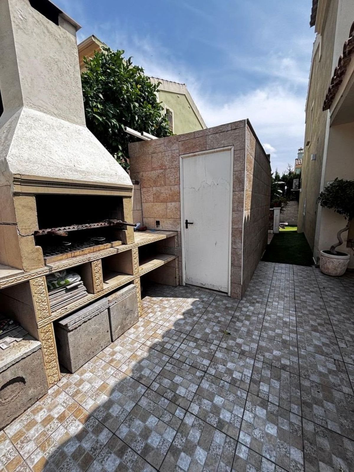 4 Bedroom Townhouse in Málaga - Photo 2