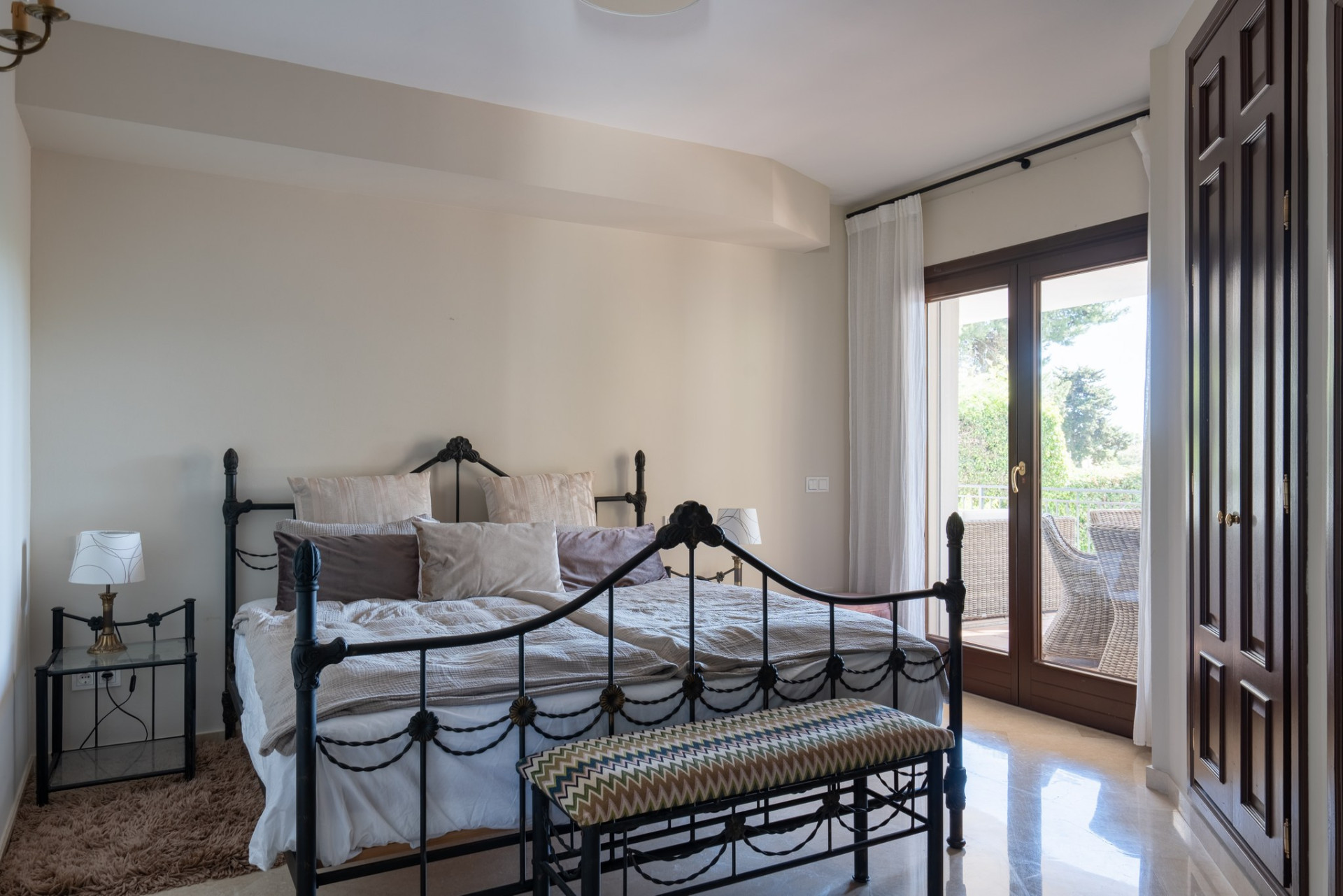 4 Bedroom Villa in Marbella - Photo 10