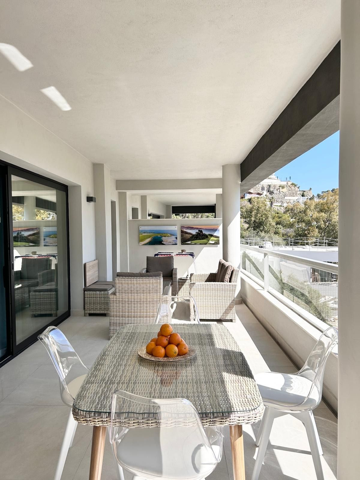 3 Bedroom Apartment in Benahavís - Foto 4