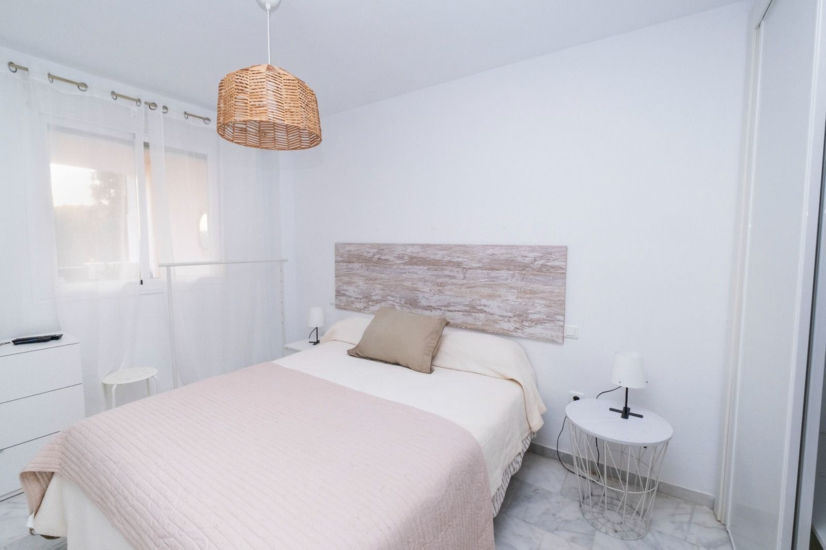 3 Bedroom Apartment in Casares - Photo 10