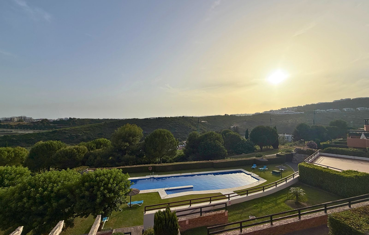 2 Bedroom Penthouse in Casares - Photo 11
