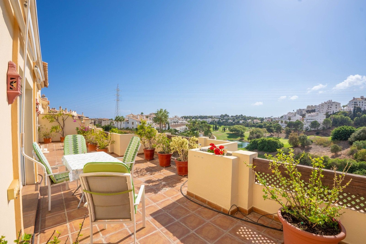 3 Bedroom Penthouse in Mijas - Photo 8