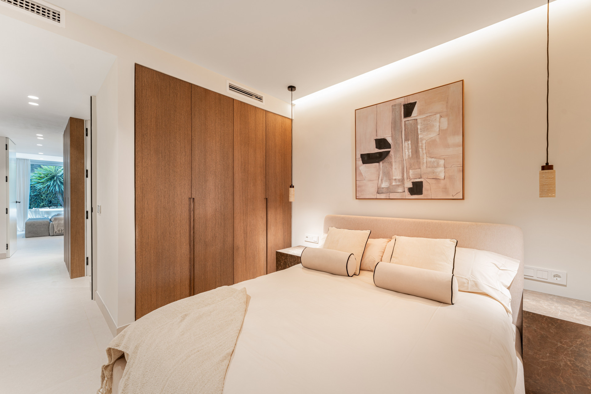3 Bedroom Apartment in Benahavís - Photo 13