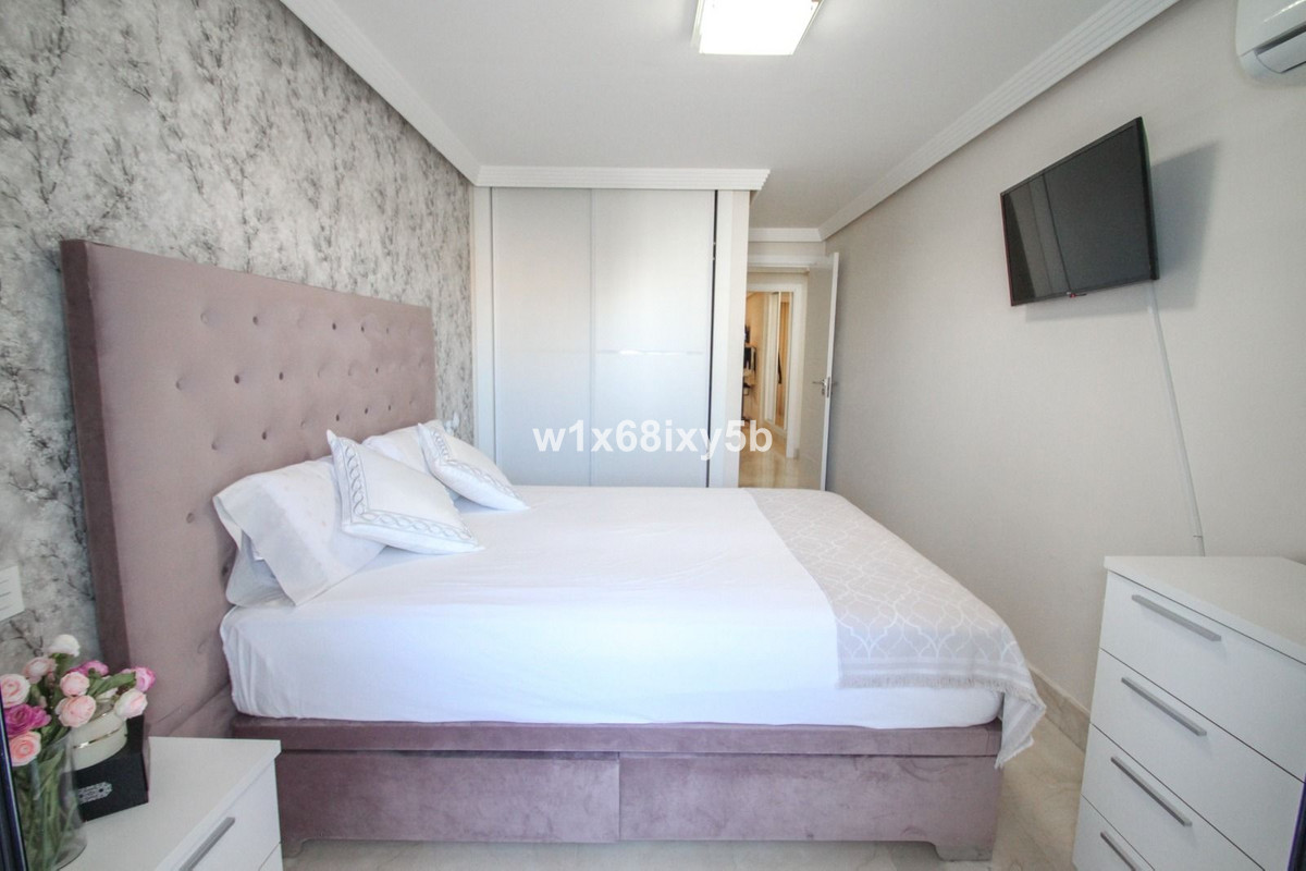 2 Bedroom Apartment in San Pedro de Alcántara - Фото 14