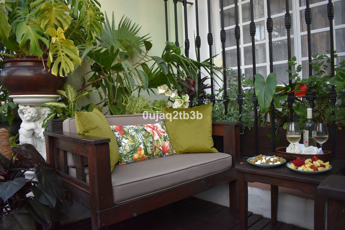 2 Bedroom Townhouse in Marbella - Photo 20