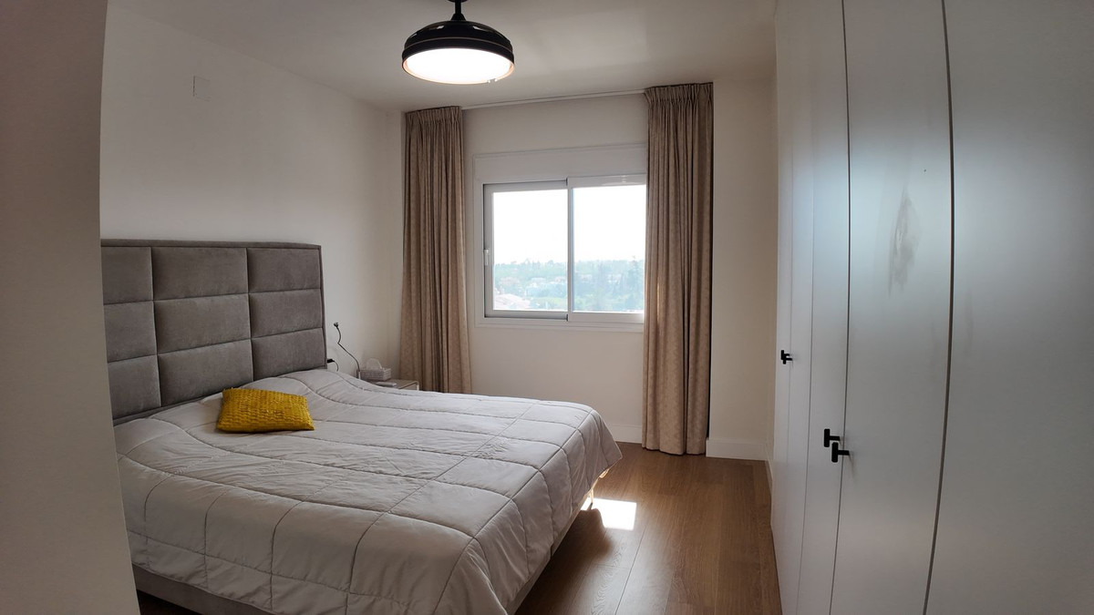 3 Bedroom Apartment in San Pedro de Alcántara - Photo 23