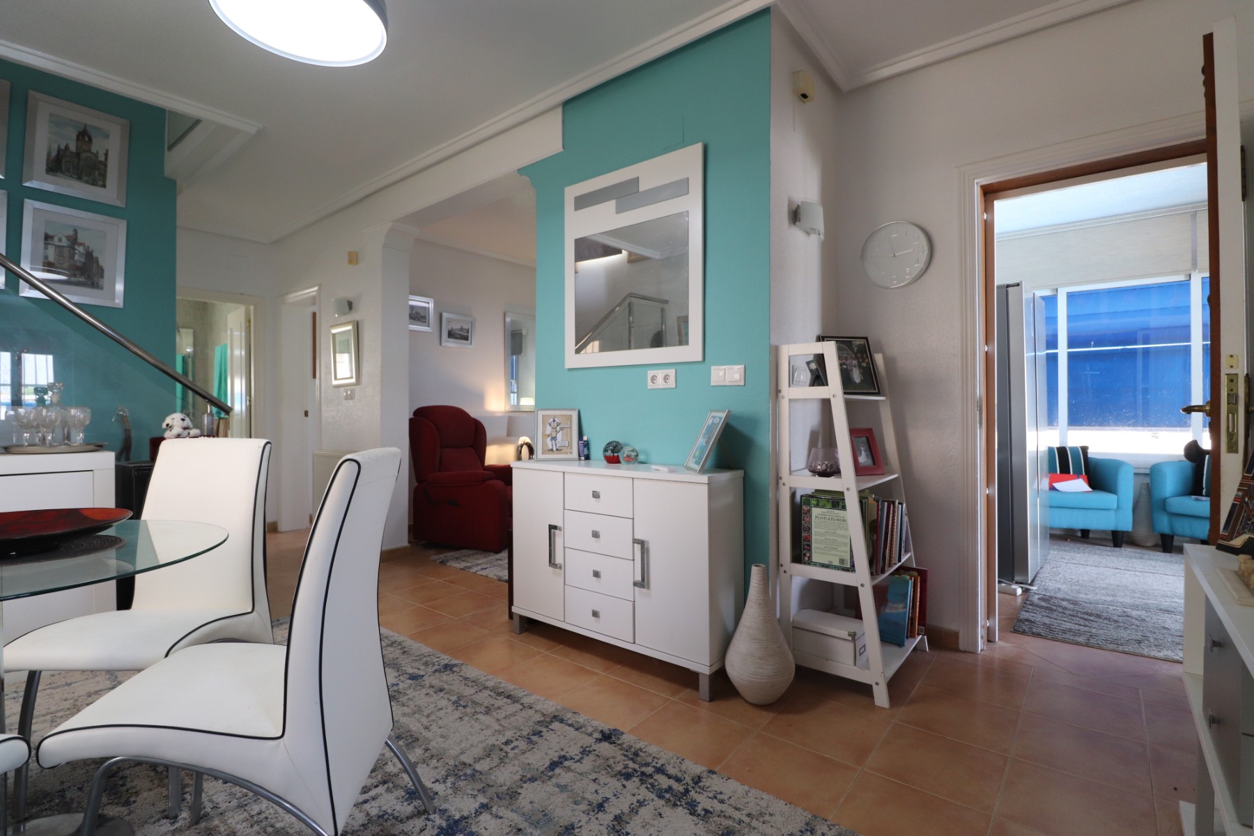 Moradia com 4 quartos com piscina em Alicante, Espanha – Foto 12