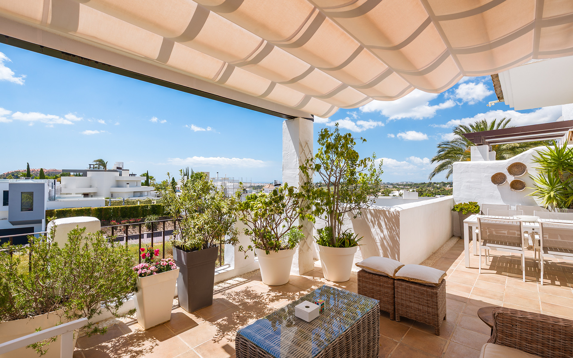 Piso de 2 dormitorios con piscina en Málaga – Foto 3