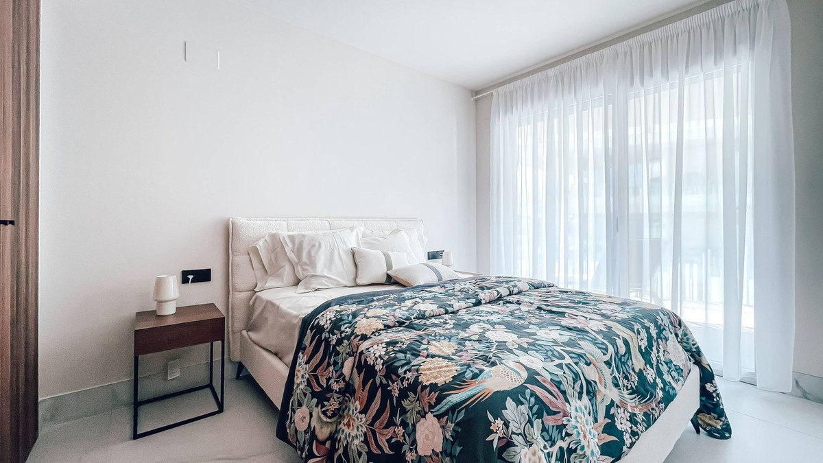 3 Bedroom Apartment in San Pedro de Alcántara - Photo 17
