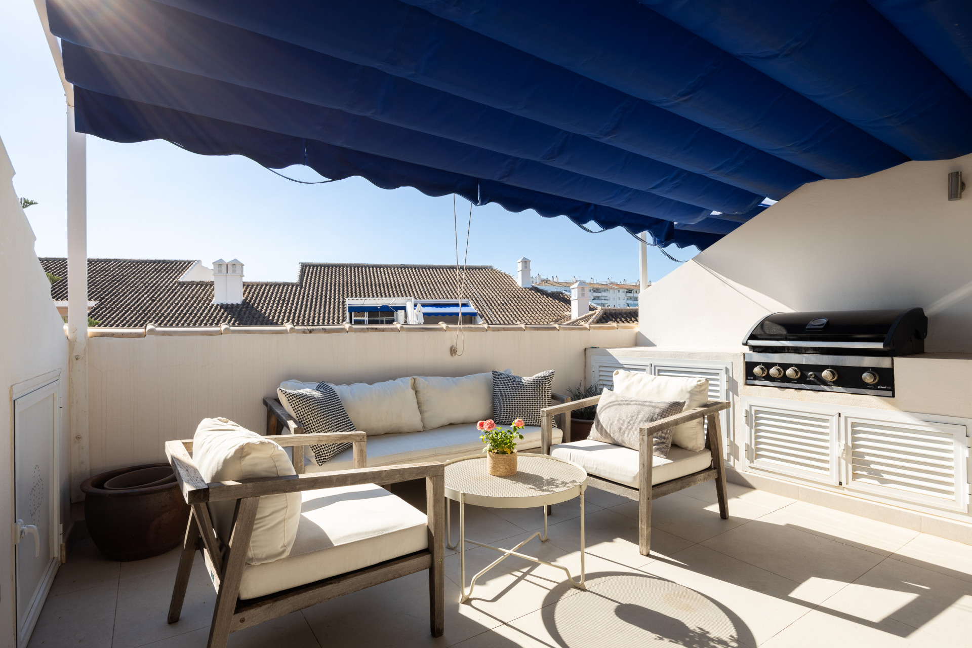 4 Bedroom Penthouse in San Pedro de Alcántara - Photo 3