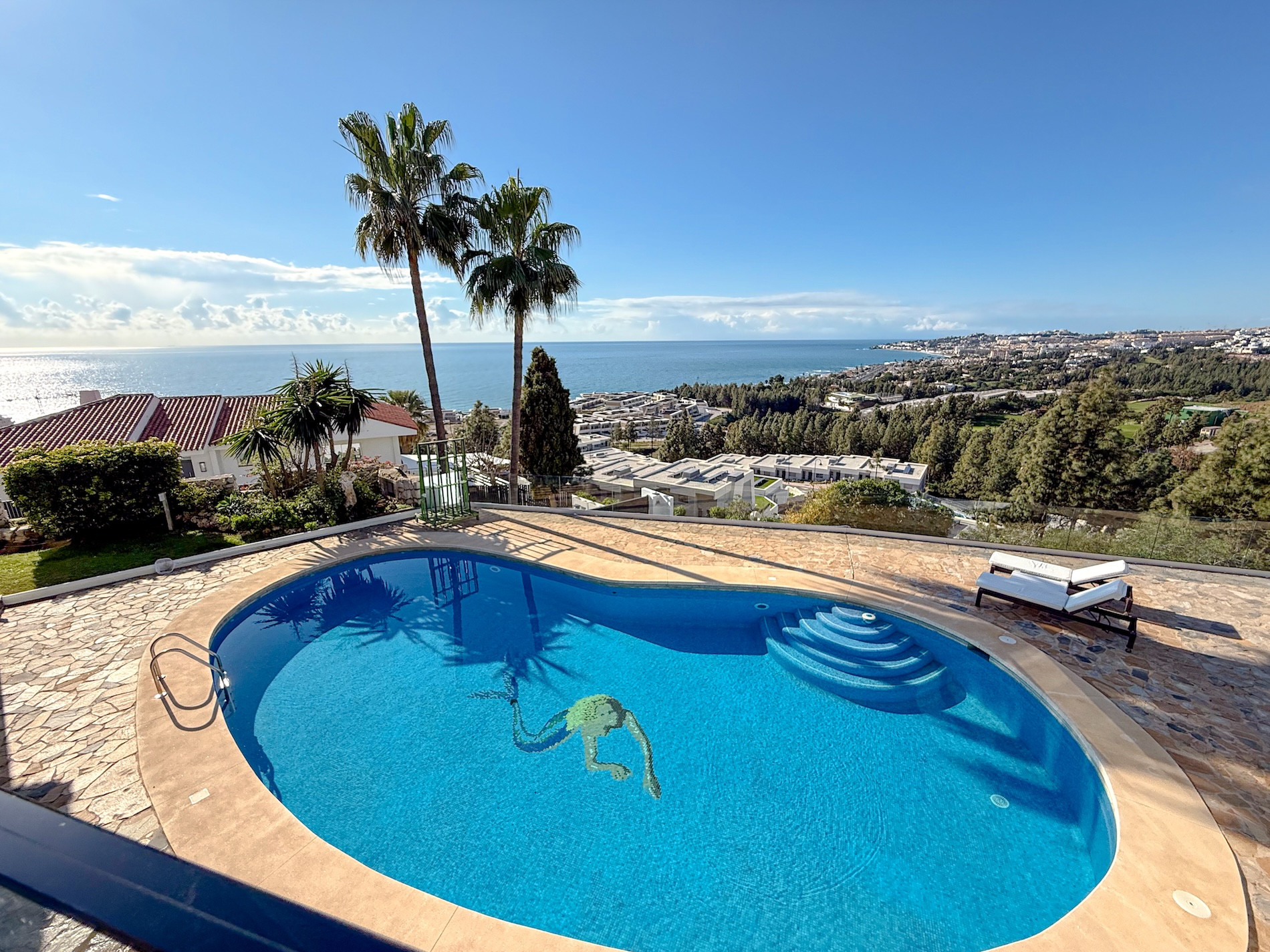 5 Bedroom Villa in Mijas - Photo 2