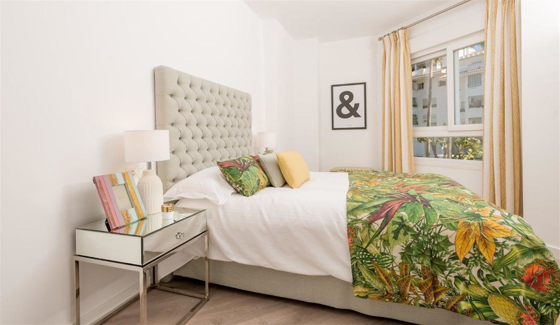 3 Bedroom Apartment in Marbella - Photo 4