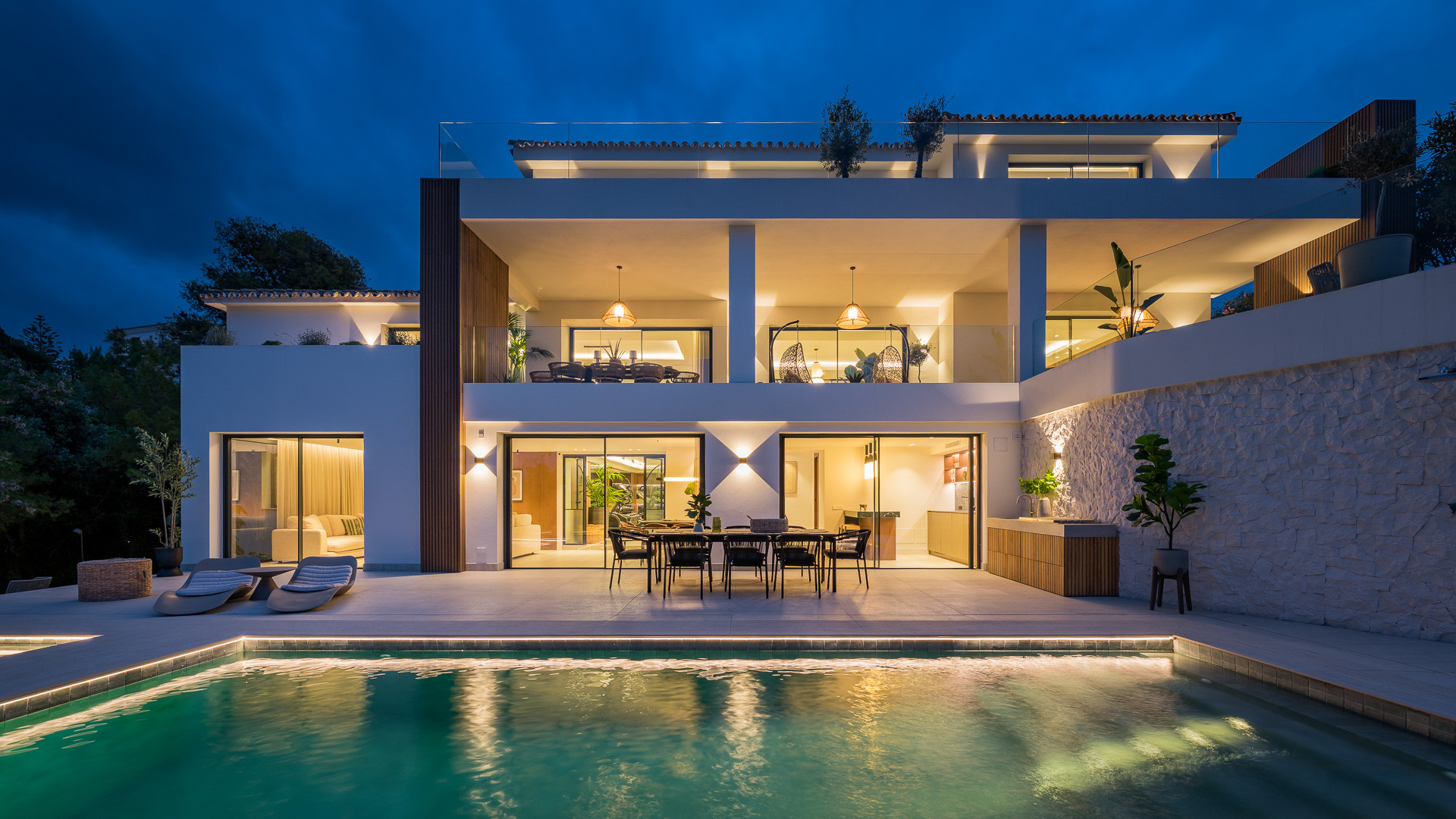 6 Bedroom Villa in Marbella - Photo 14