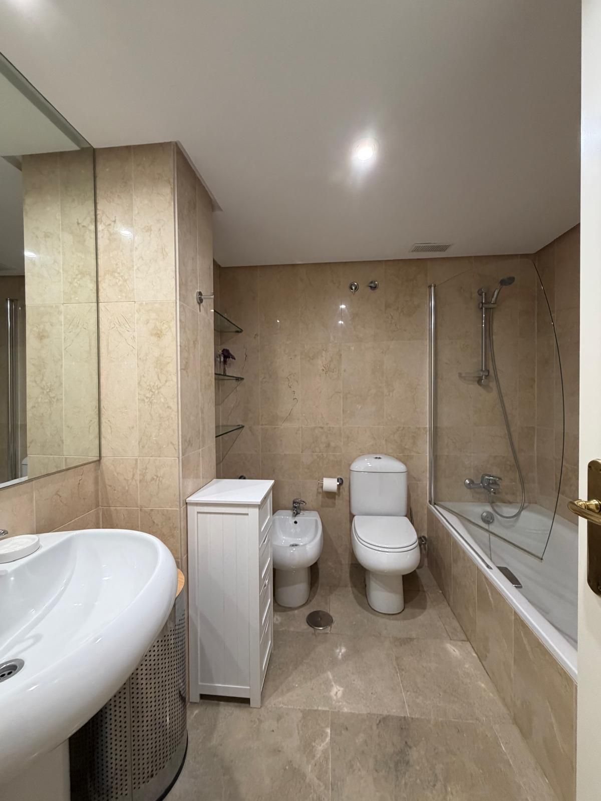 2 Bedroom Apartment in Marbella - Photo 12