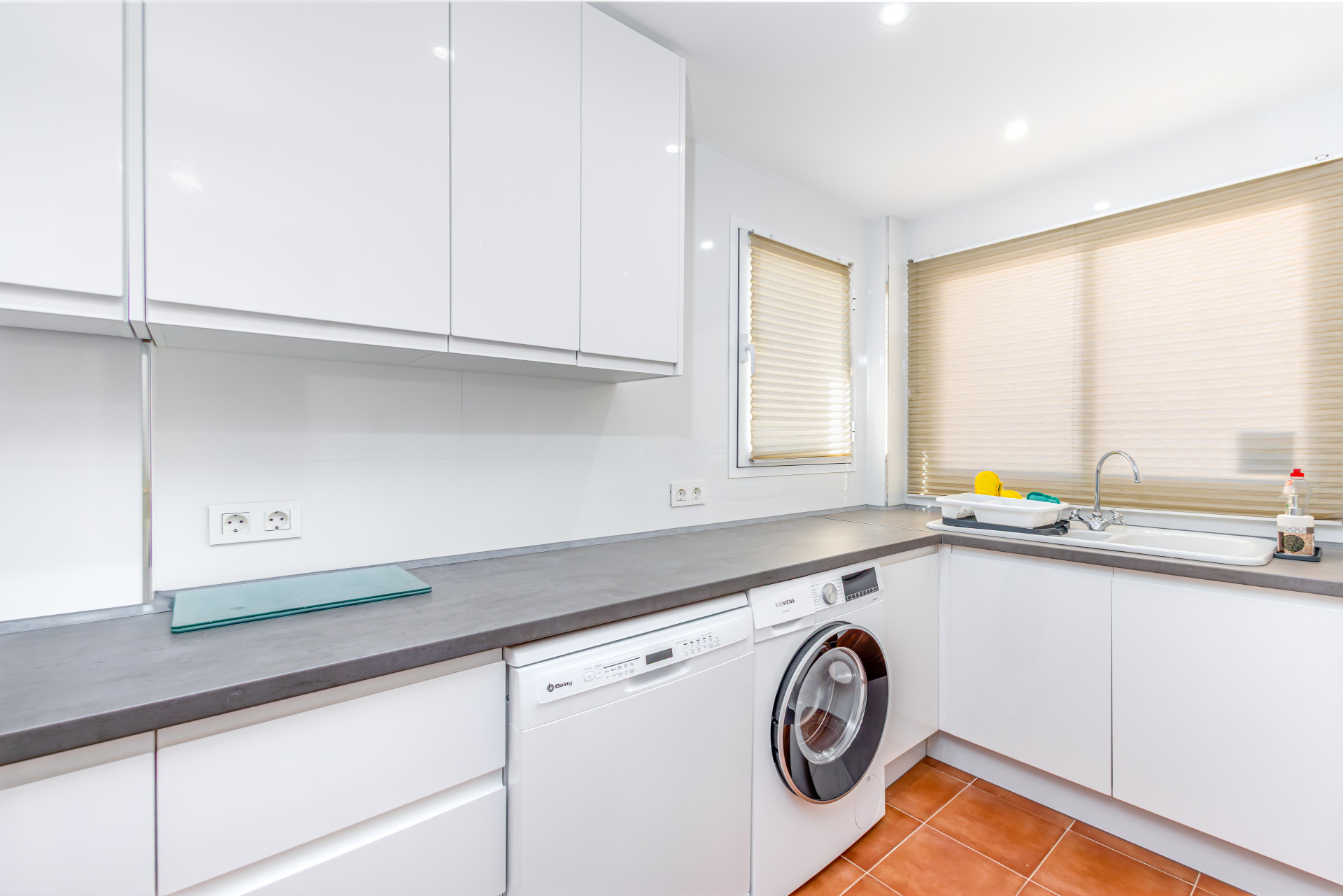 2 Bedroom Townhouse in Alhaurín el Grande - Photo 5