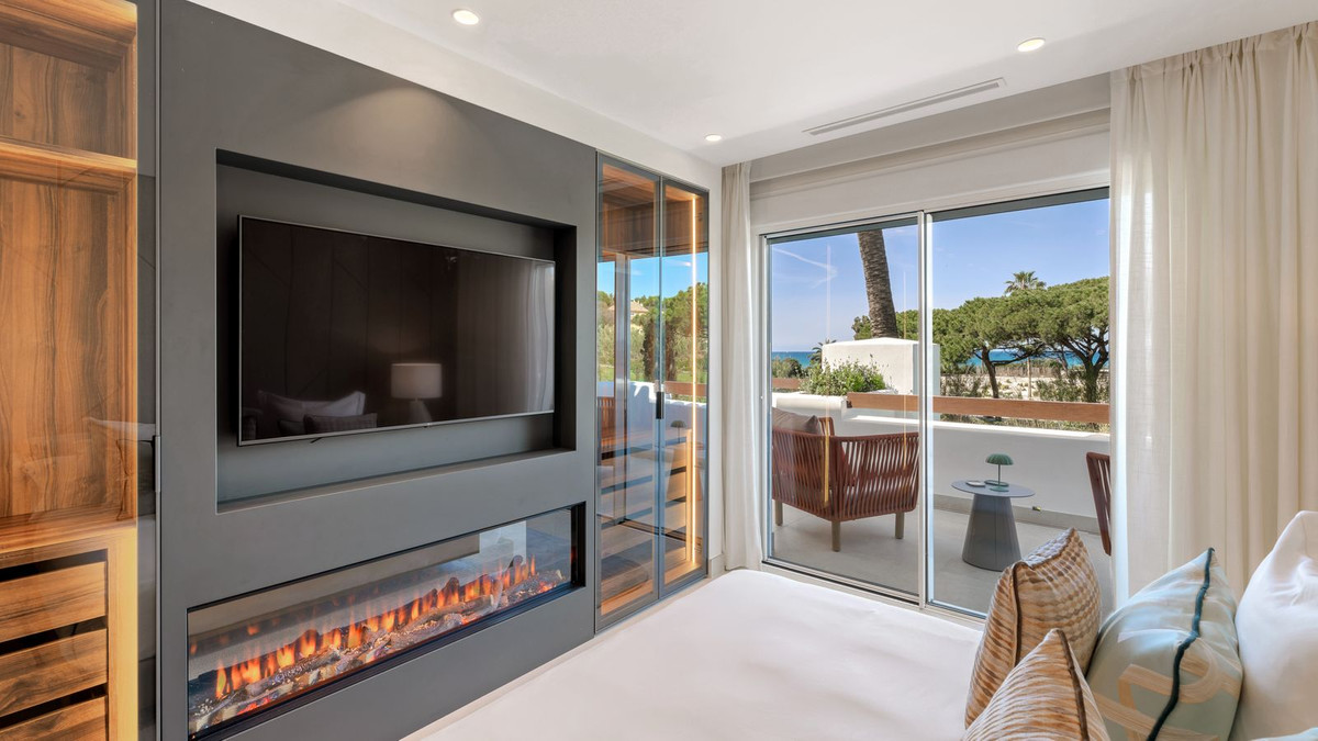 3 Bedroom Apartment in Marbella - Photo 8