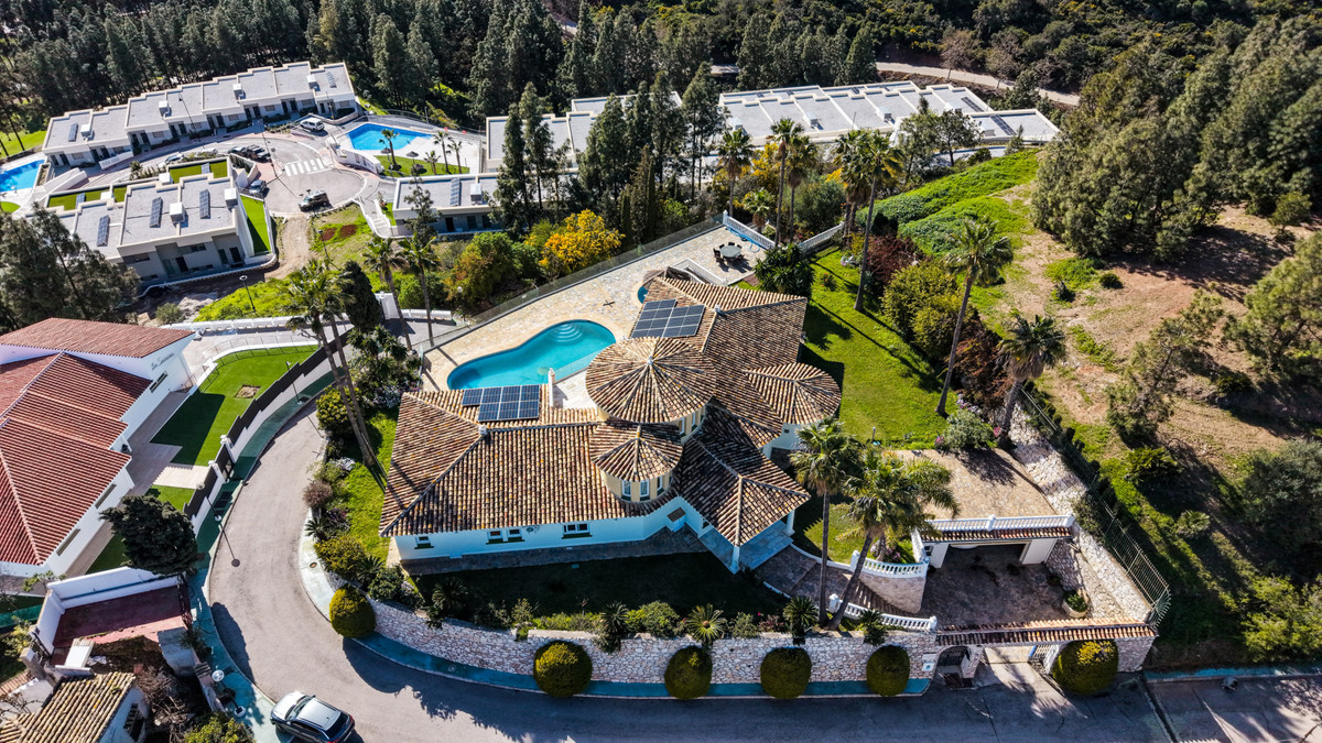 5 Bedroom Villa in Mijas - Foto 48