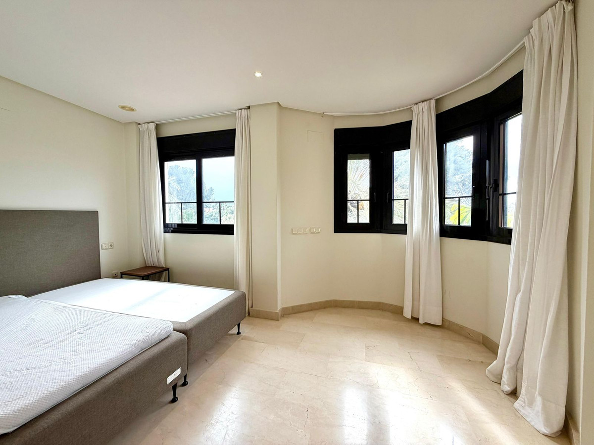 4 Bedroom Apartment in Marbella - Foto 27