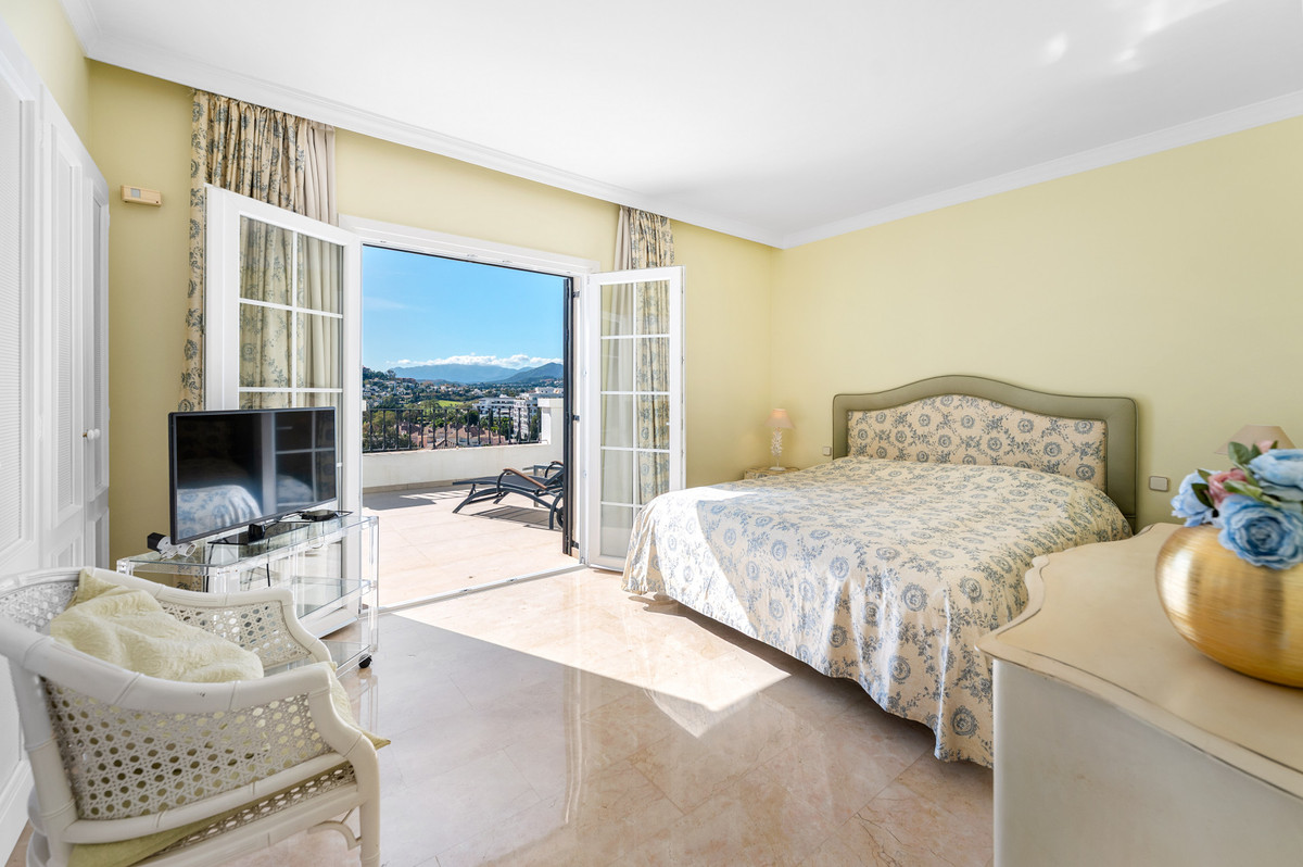 3 Bedroom Townhouse in Marbella - Photo 20