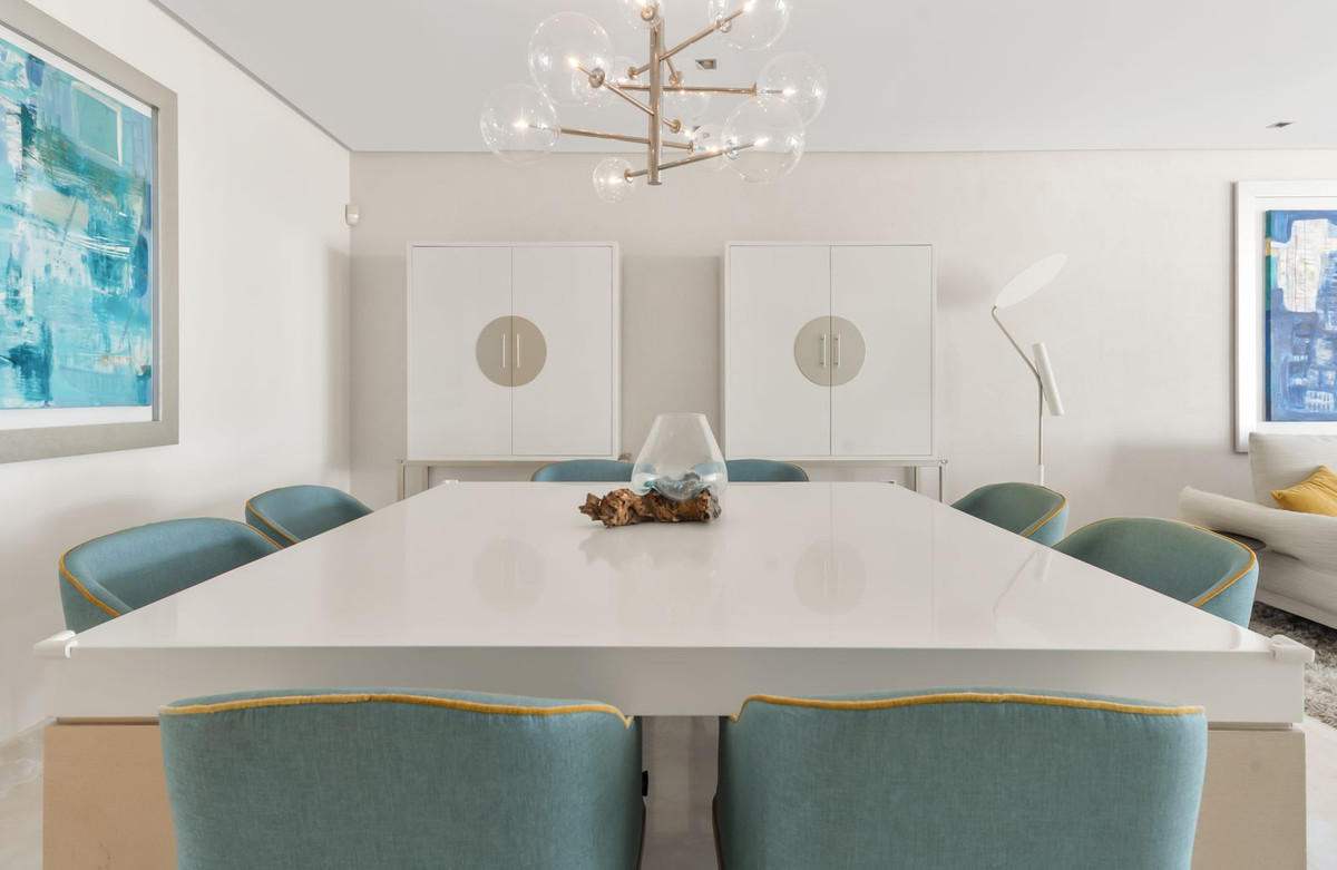 3 Bedroom Apartment in Estepona - Photo 14