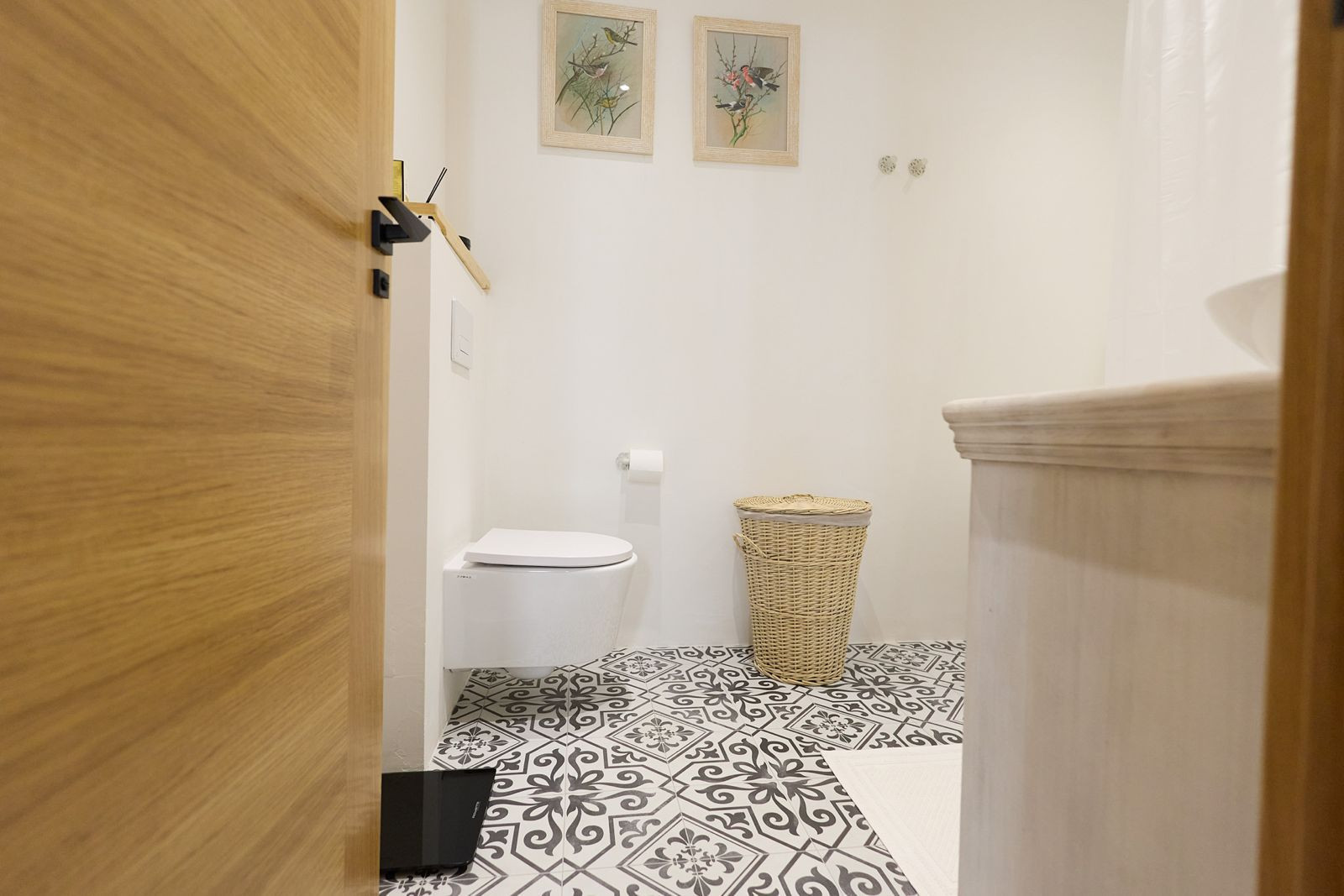 2 Bedroom Apartment in Marbella - Photo 27