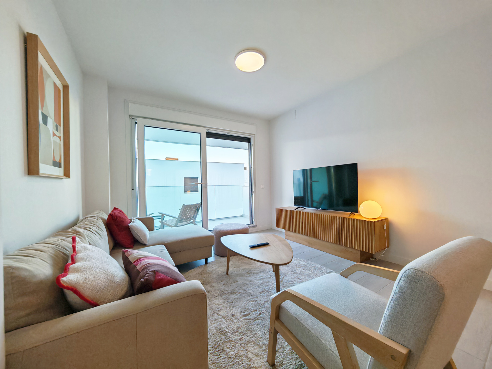 3 Bedroom Apartment in Estepona - Photo 4