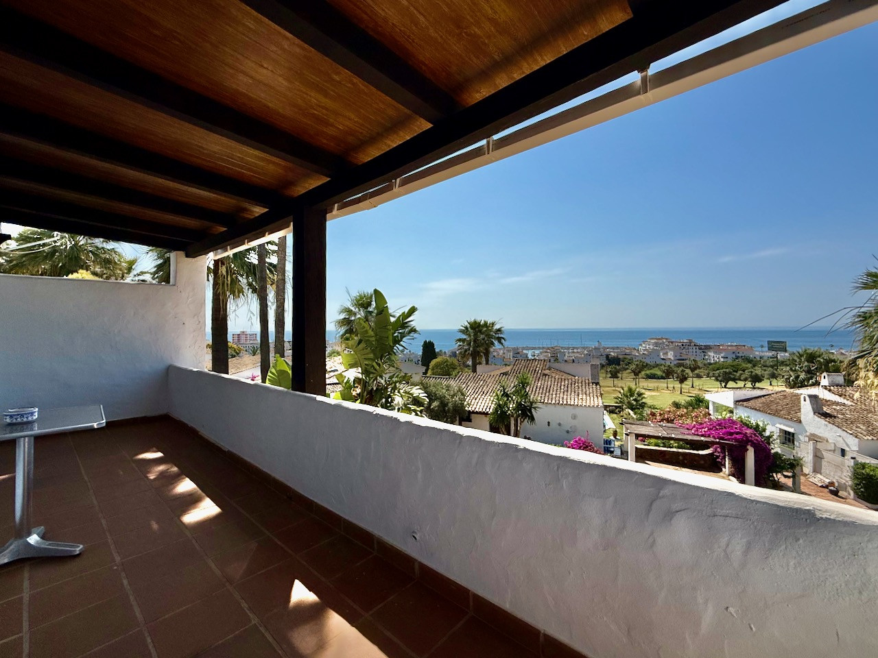 4 Bedroom Villa in La Duquesa - Photo 4