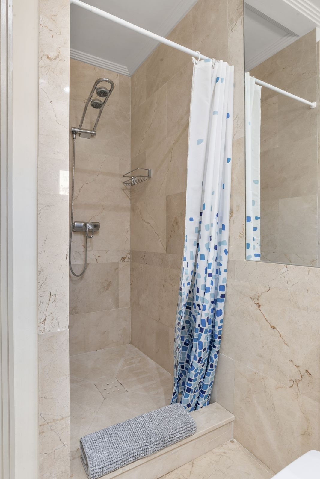 4 Bedroom Villa in Manilva - Photo 24