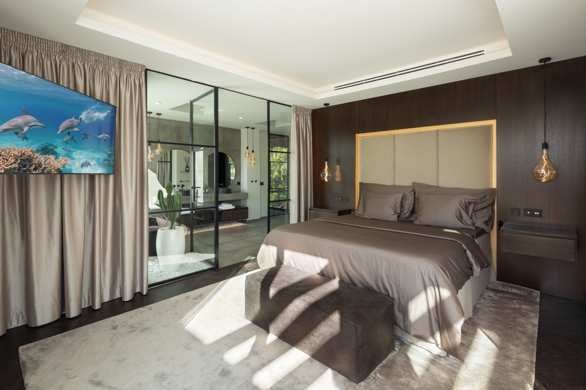 6 Bedroom Villa in Marbella - Photo 10