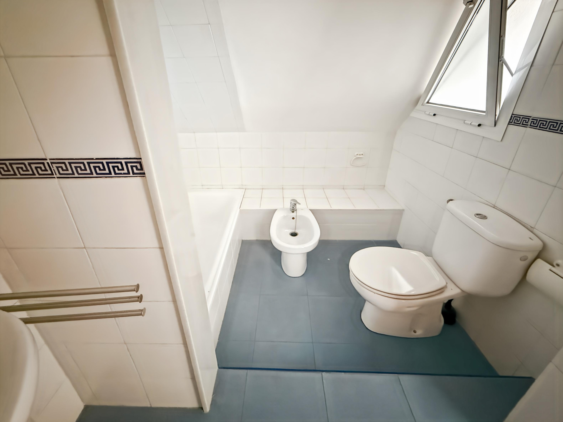 1 Bedroom Penthouse in Benalmádena - Photo 24