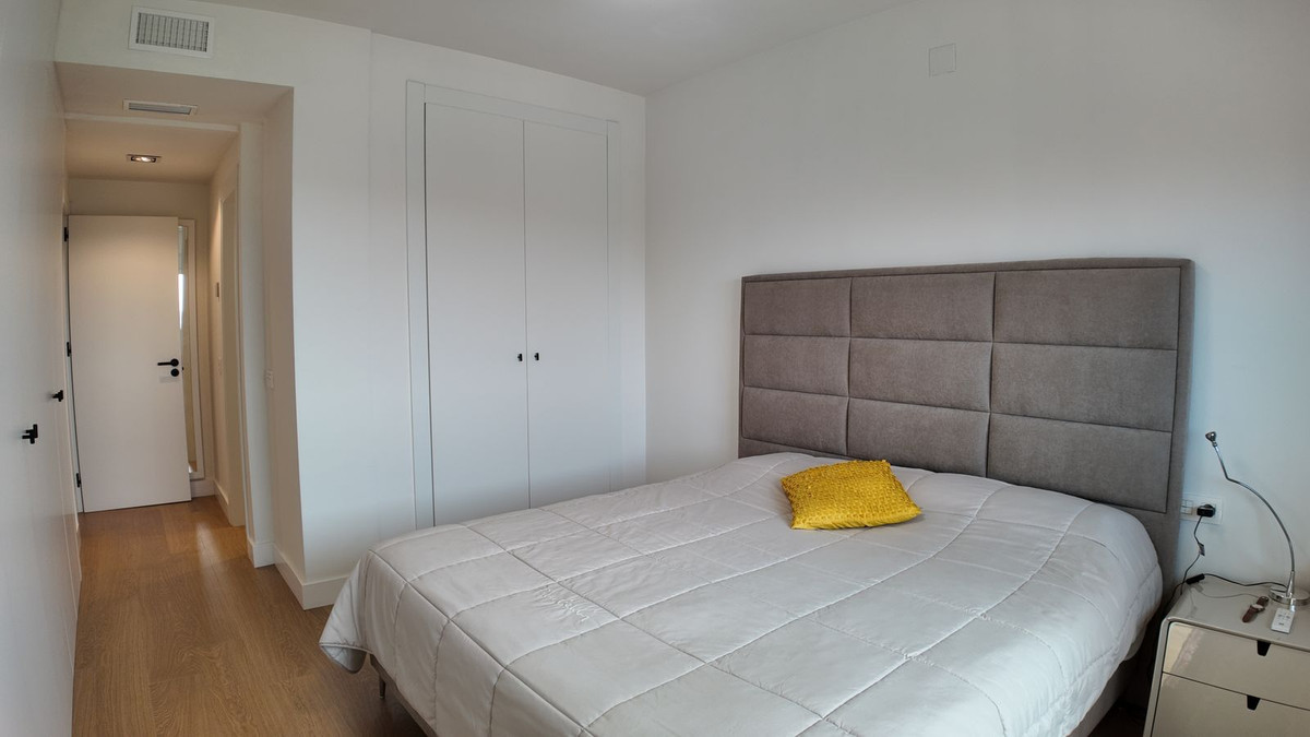 3 Bedroom Apartment in San Pedro de Alcántara - Photo 22