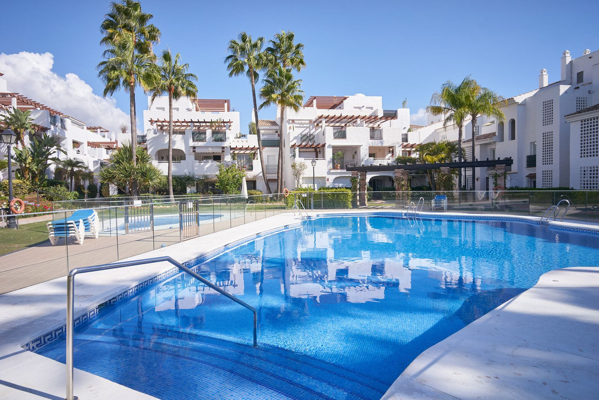 3 Bedroom Apartment in San Pedro de Alcántara - Photo 39
