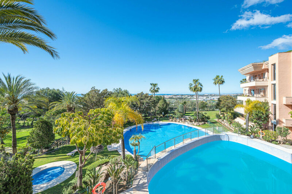 3 Bedroom Apartment in Marbella - Photo 24