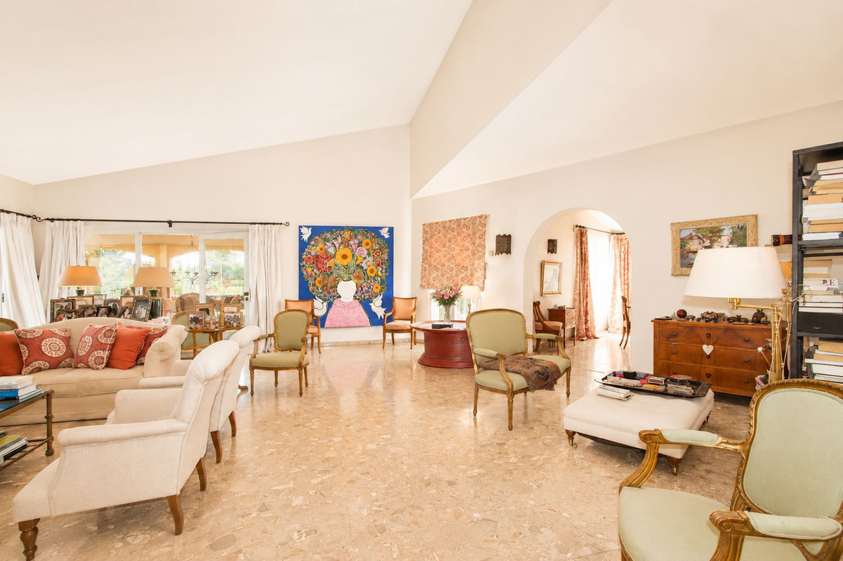 4 Bedroom Villa in Benahavís - Foto 28