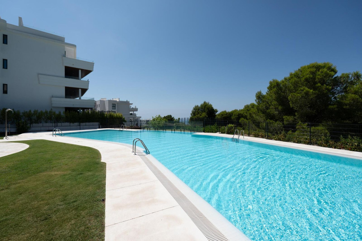 3 Bedroom Apartment in Fuengirola - Photo 27