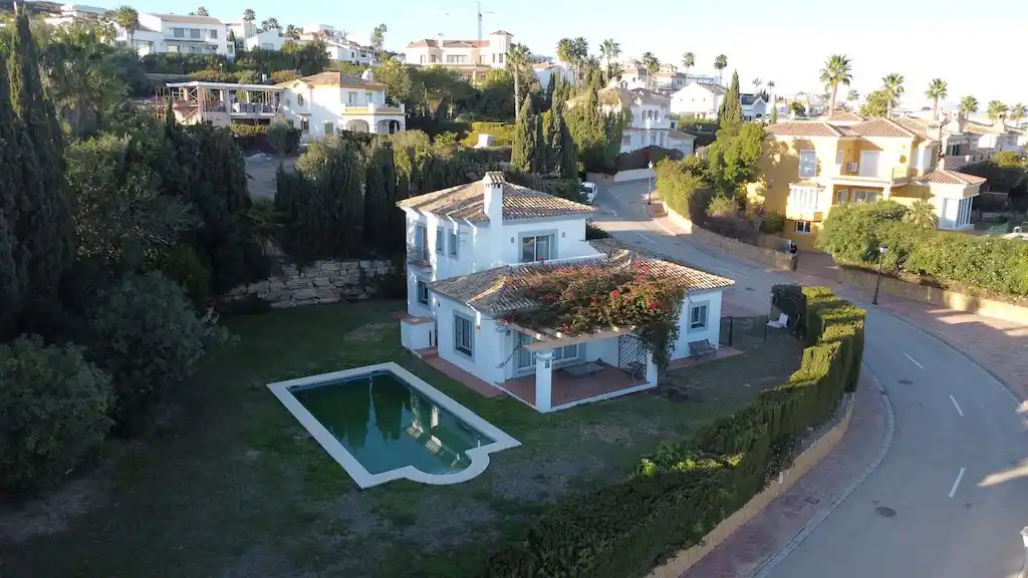 4 Bedroom Villa in La Alcaidesa - Photo 29