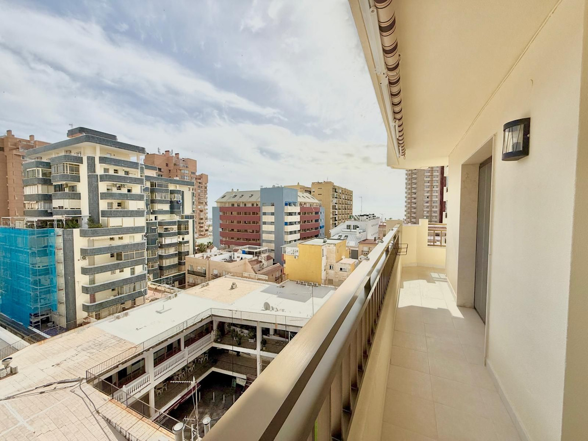2 Bedroom Apartment in Fuengirola - Foto 21