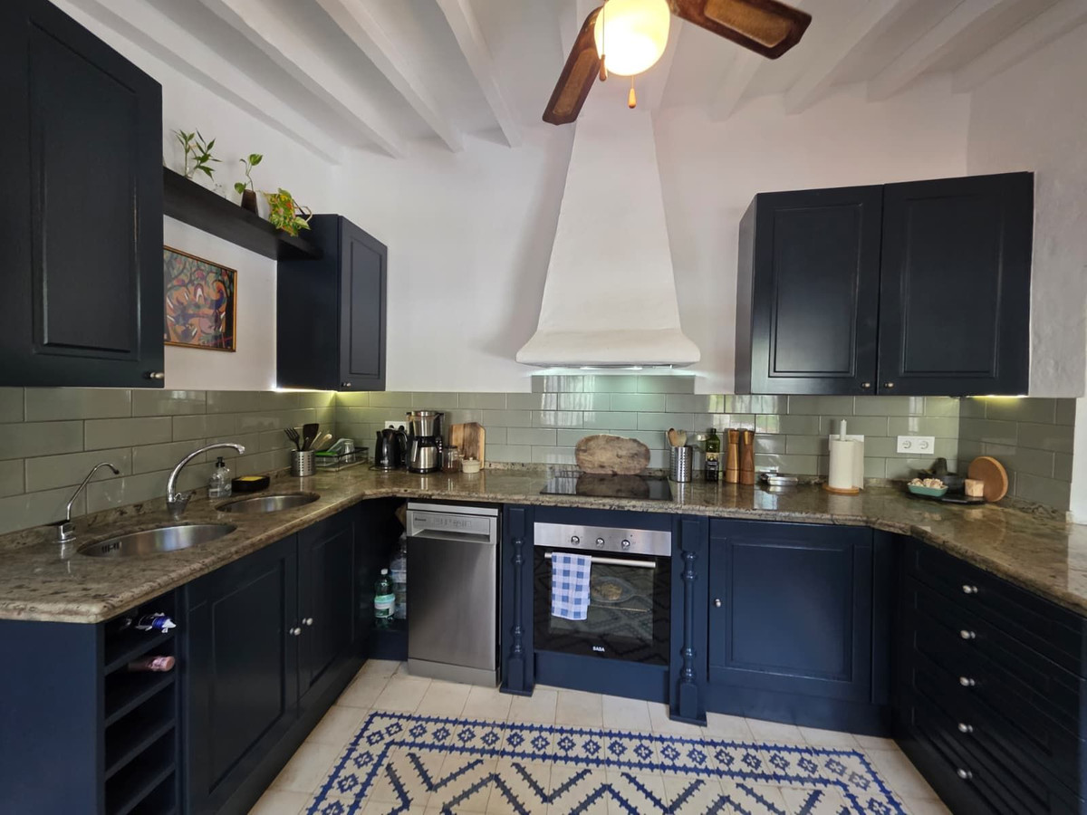 4 Bedroom Country house in Alhaurín el Grande - Photo 13