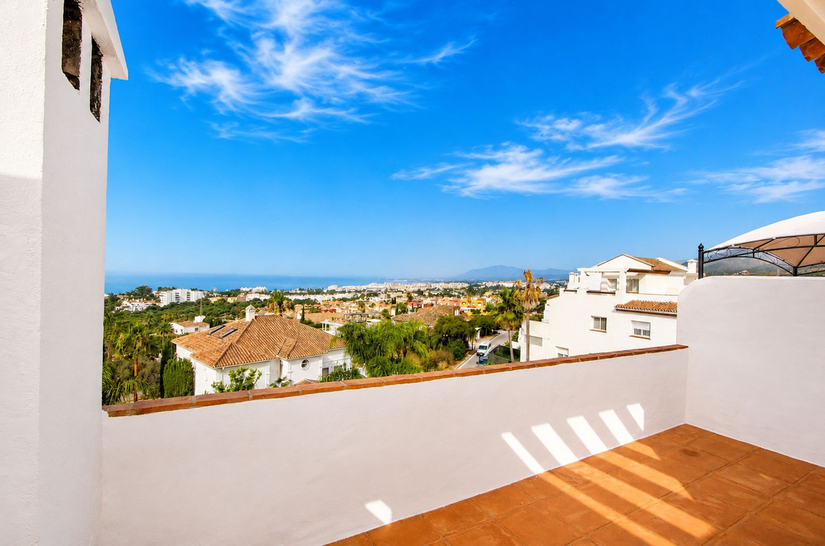 3 Bedroom Townhouse in Marbella - Photo 41