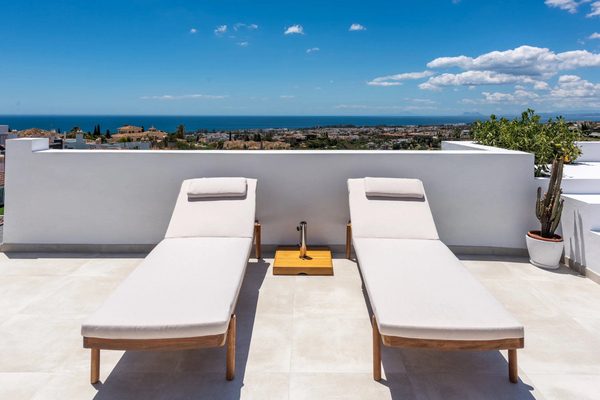 Appartamento con 3 camere vista mare a Malaga, Spagna – Foto 24