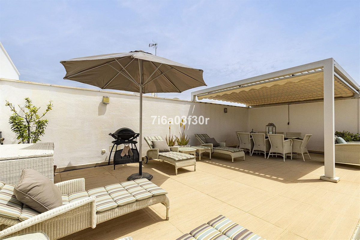 Apartamento com 3 quartos com piscina em Málaga, Espanha – Foto 2