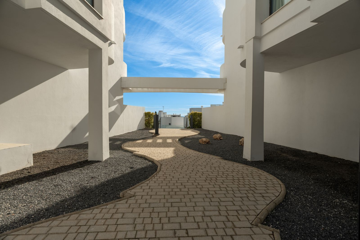 3 Bedroom Penthouse in Fuengirola - Photo 47