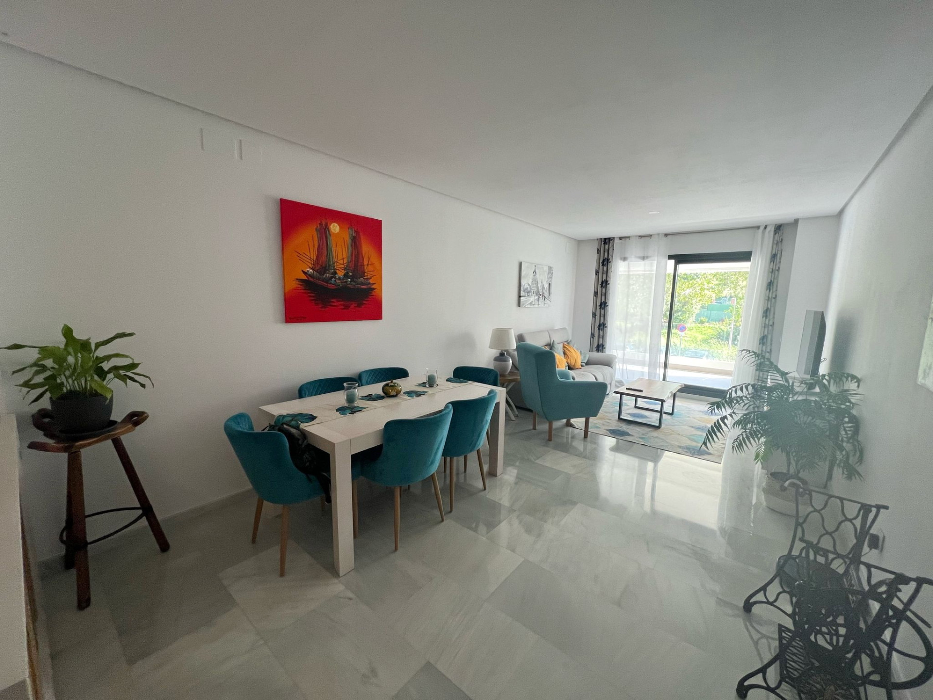 3 Bedroom Apartment in Marbella - Photo 16