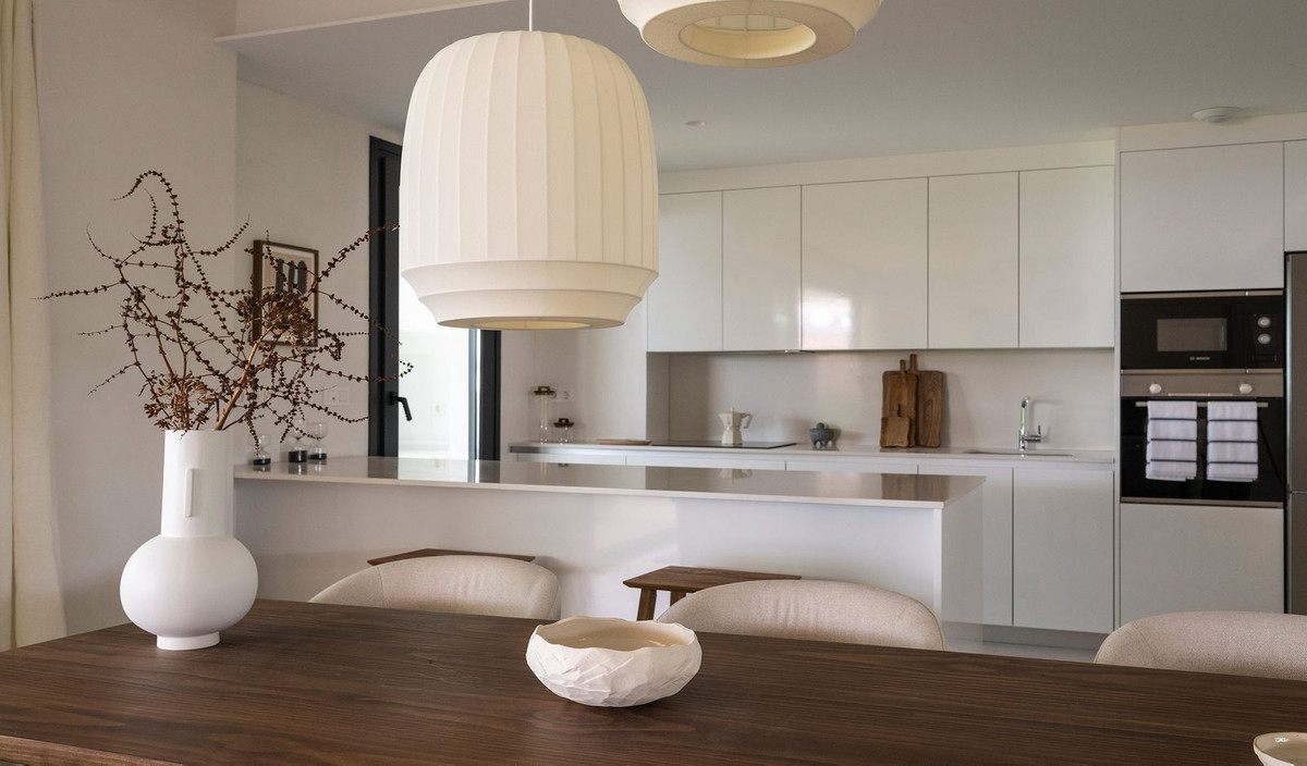 3 Bedroom Apartment in Marbella - Photo 14