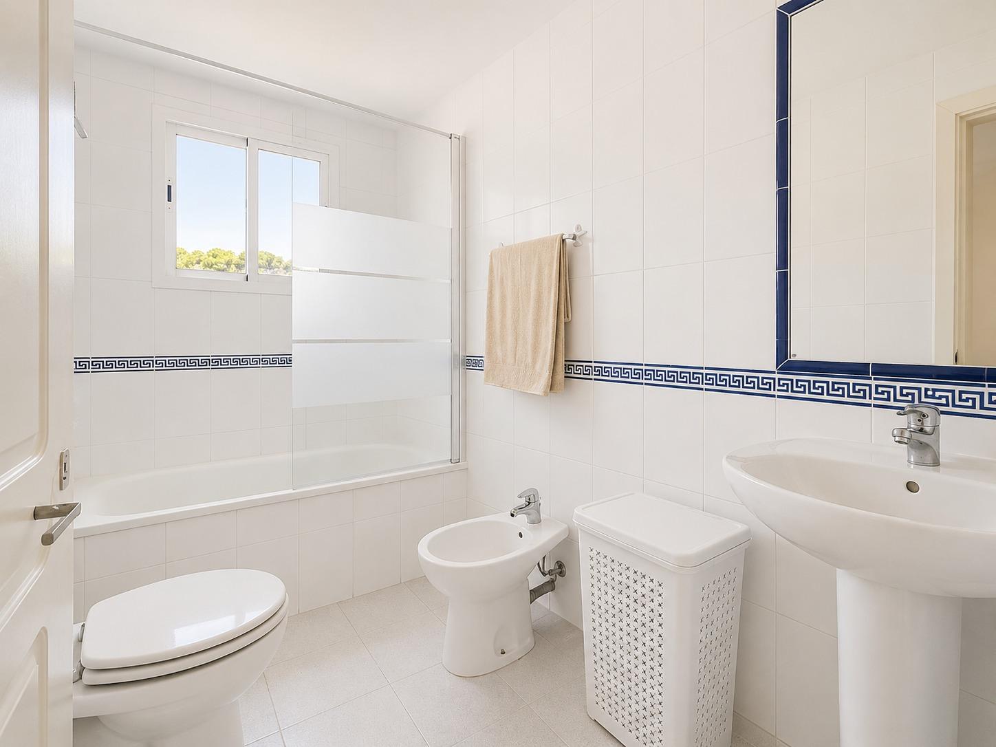 3 Bedroom Apartment in Mijas - Photo 25