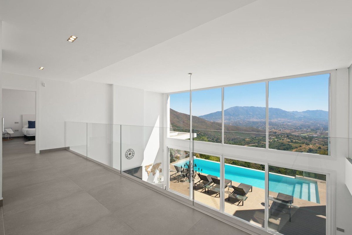 5 Bedroom Villa in Marbella - Foto 16