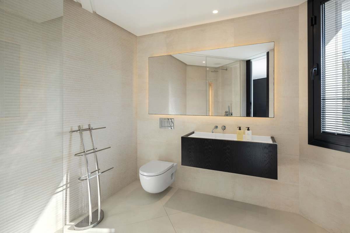 5 Bedroom Villa in Benahavís - Foto 16