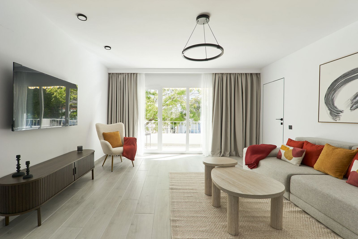 Apartment in Nueva Andalucia