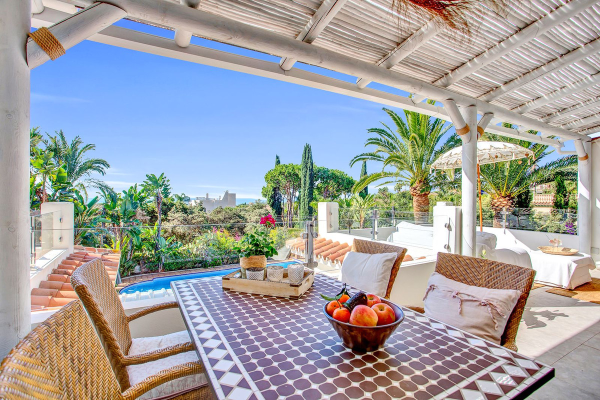 6 Bedroom Villa in Marbella - Photo 55